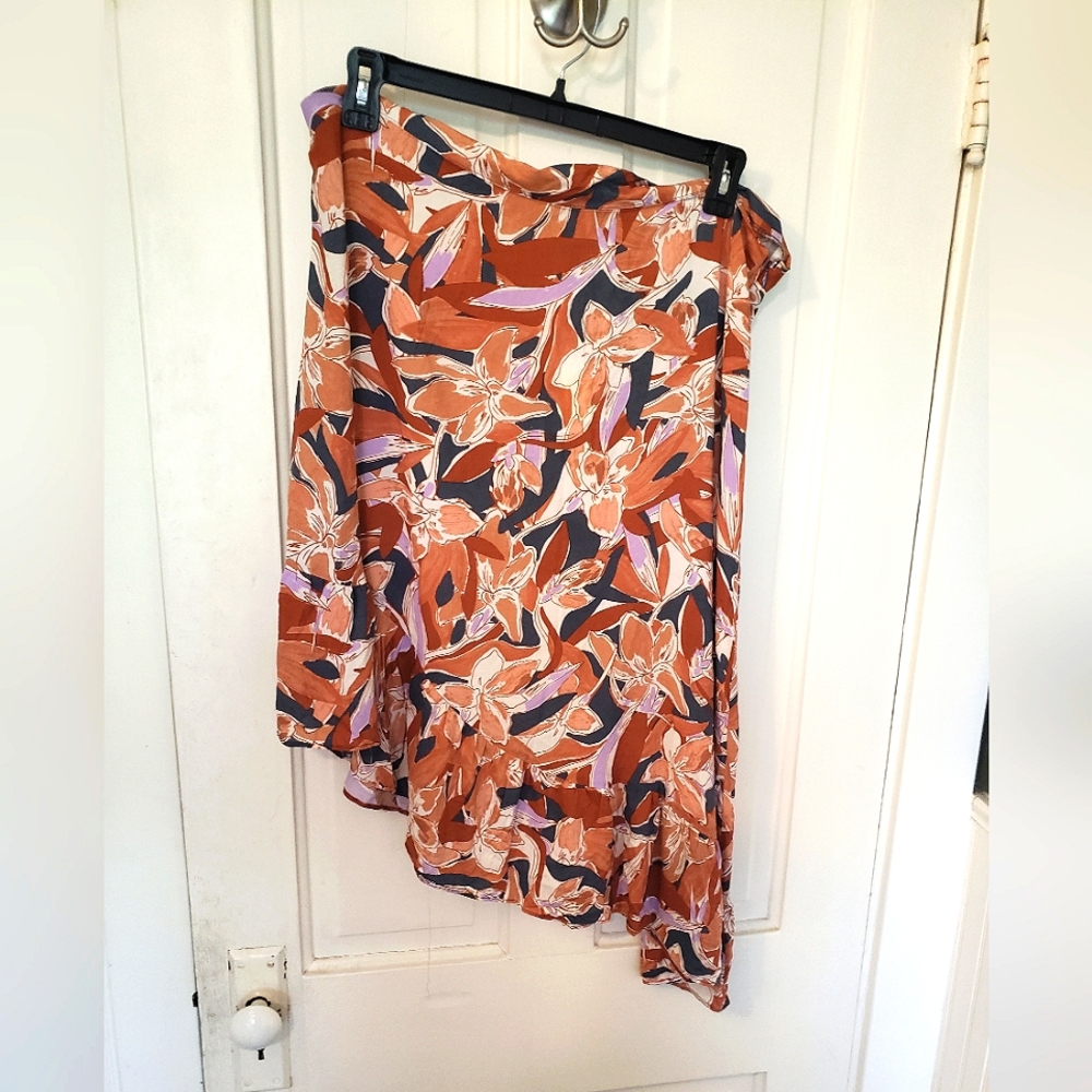 Nine West  Patterned Asymmetrical Skirt